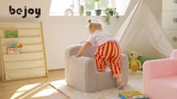 BEJOY Kids Sofa Ultra-Soft Snuggle Foam Filled Chair, Single Cuddly Sherpa Reading Couch for Boys and Girls, Cream