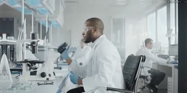 SC Johnson Professional Mr Muscle Multi-Surface Cleaner – Cuts Through Grease & Grime – Citrus Fresh – Hospital Grade – 750ml Spray – For Professional Use Only