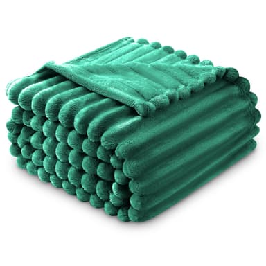 GC GAVENO CAVAILIA Fleece Blankets Double (150x200cm) - Ribbed Cosy Bed Throw Blanket - Exra Warm Throws for Sofas, Chair, Couch, Settee - Snuggle Blankets & Throws - Super Soft - Dark Green