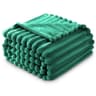 GC GAVENO CAVAILIA Fleece Blankets Double (150x200cm) - Ribbed Cosy Bed Throw Blanket - Exra Warm Throws for Sofas, Chair, Couch, Settee - Snuggle Blankets & Throws - Super Soft - Dark Green