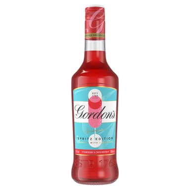 Gordon’s Spritz Edition | Strawberry & Passionfruit | 14.7% vol | 50cl | Made for Mixing with Prosecco | Fruity & Floral | Gin Liqueur